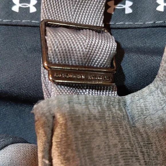 Ladies Under Armour Baseball Cap - Picture 6 of 7